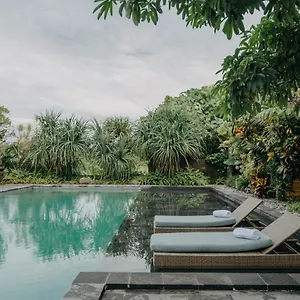 4* Hotel Wana Karsa